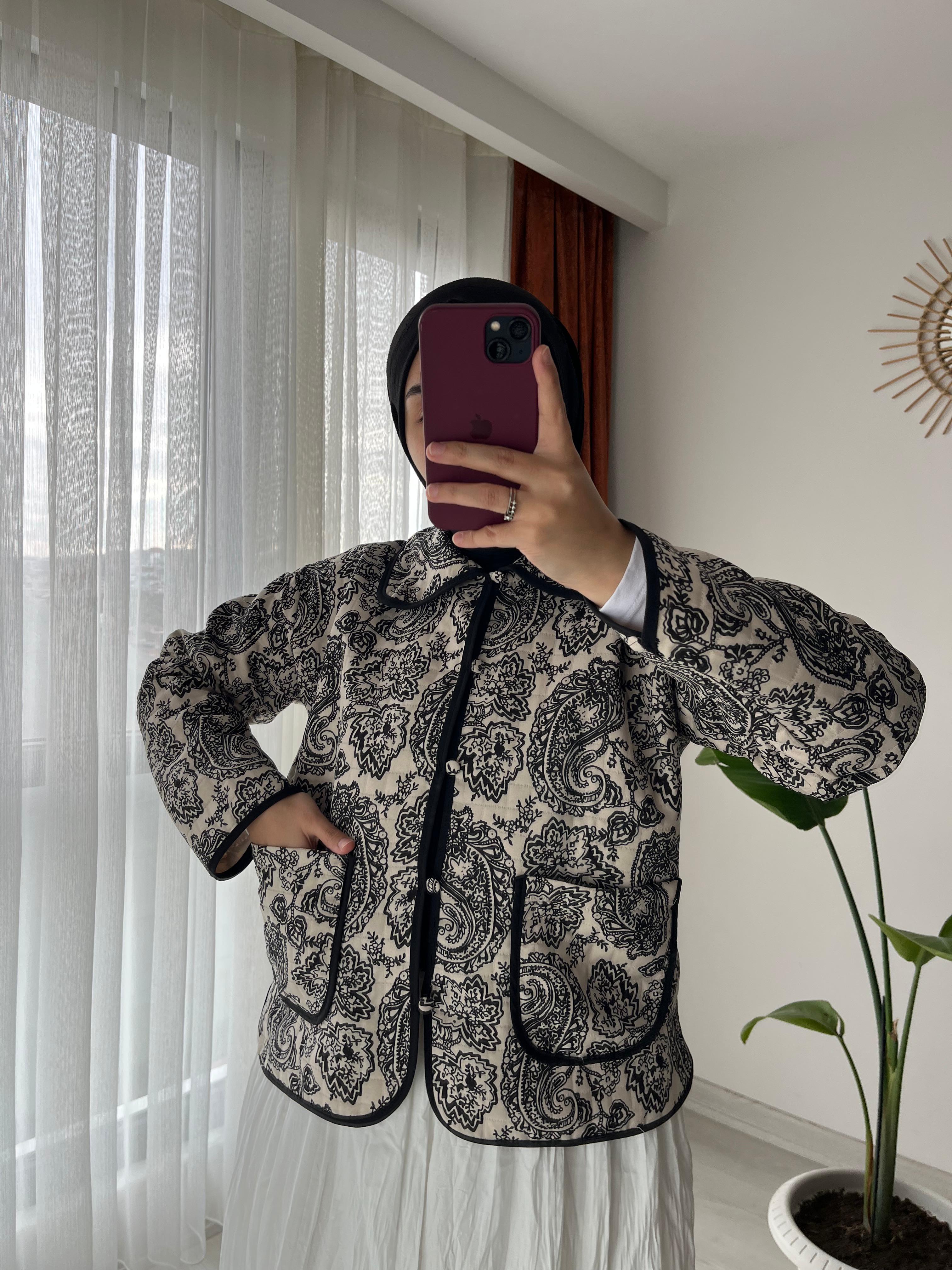 Bebe Yaka Etnik Desen Kapitone Ceket