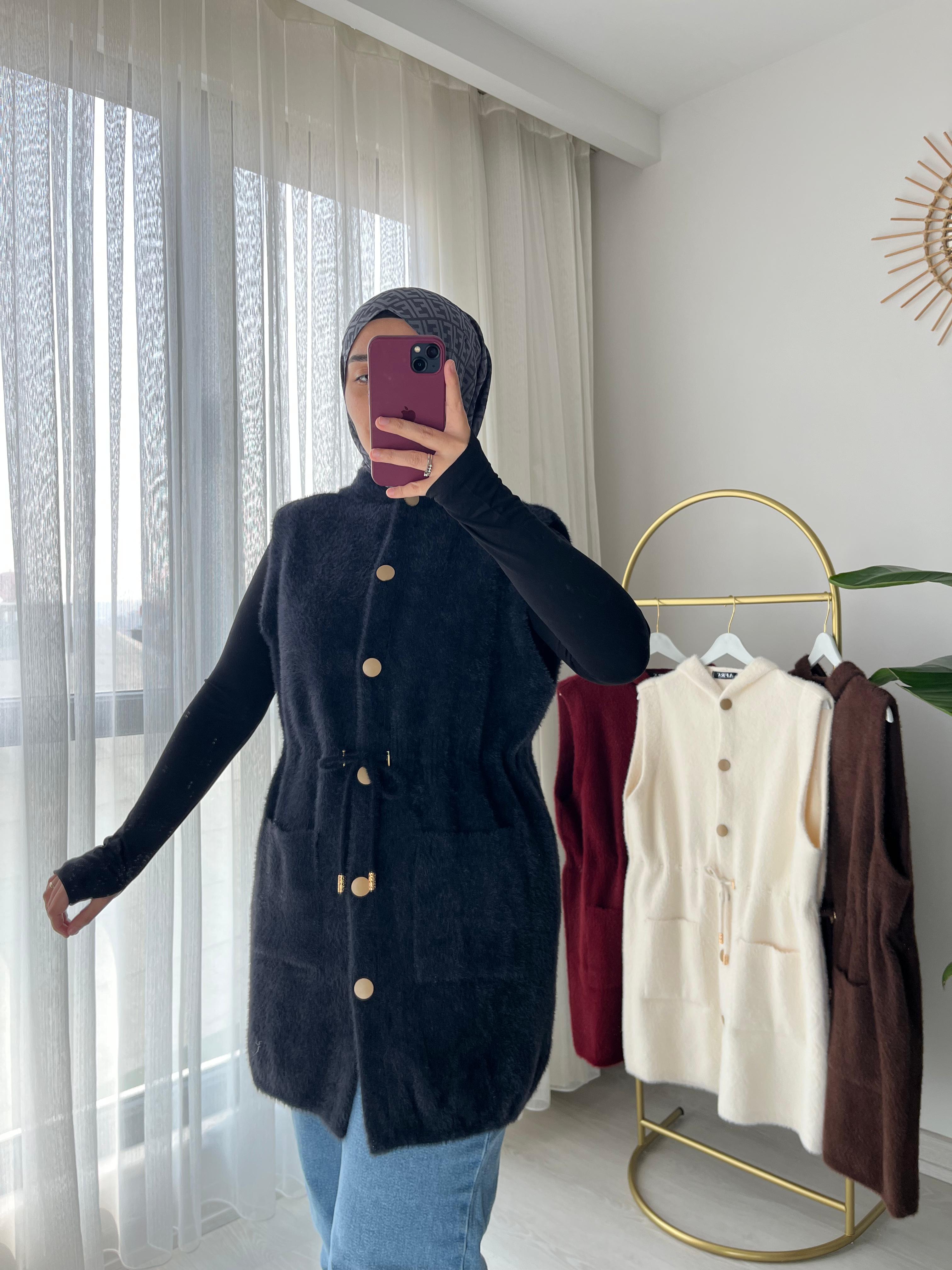 Kapüşonlu Beli Ayarlanabilir Desenli Angora Yelek - Siyah