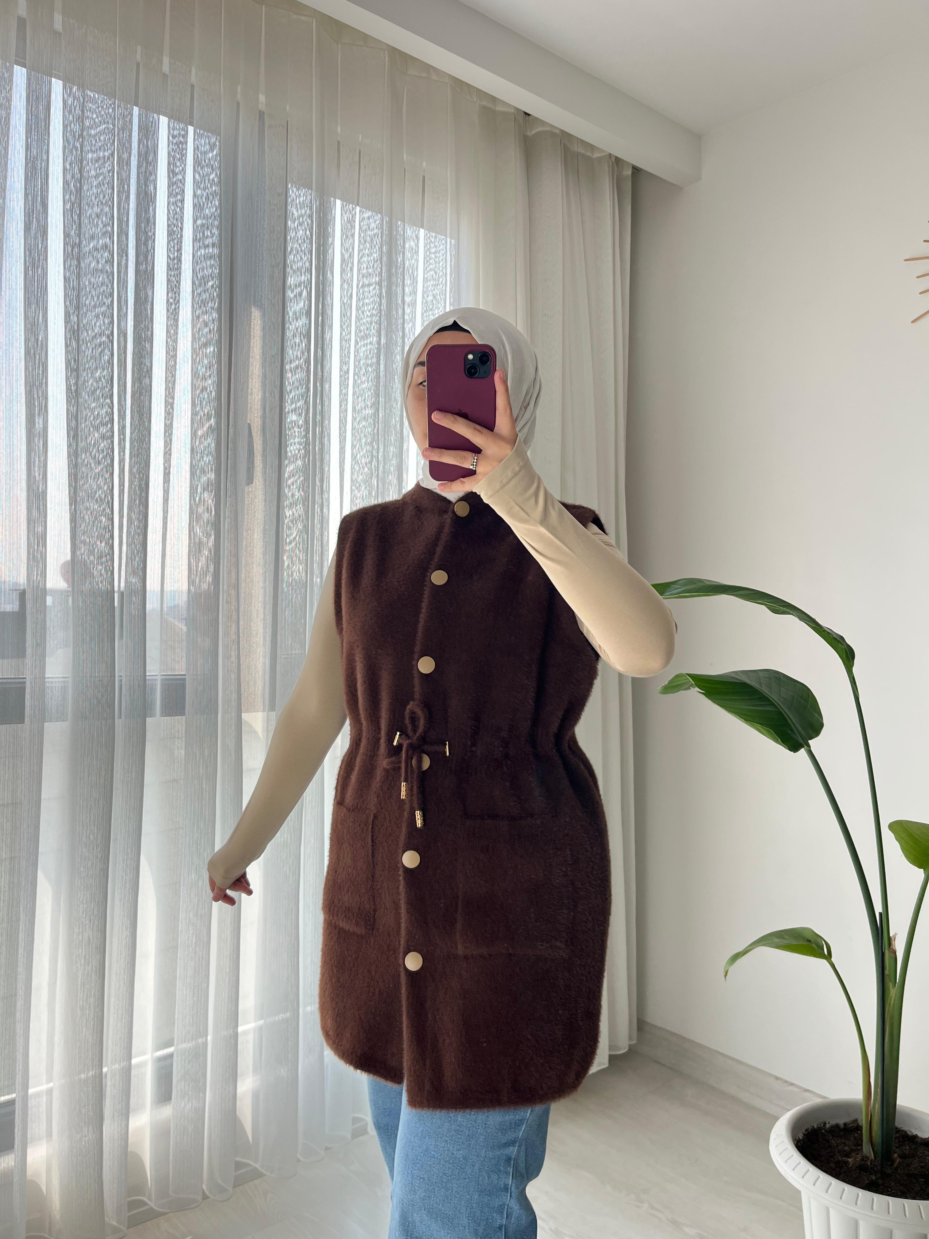 Kapüşonlu Beli Ayarlanabilir Desenli Angora Yelek - Kahverengi