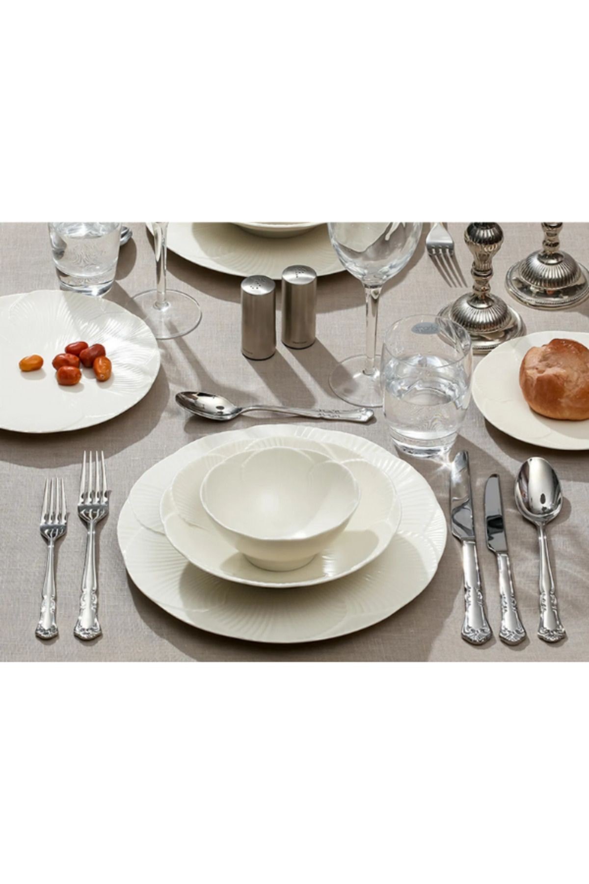 Varia Alumilite 30 Parça 6 Kişilik Yemek Takımı