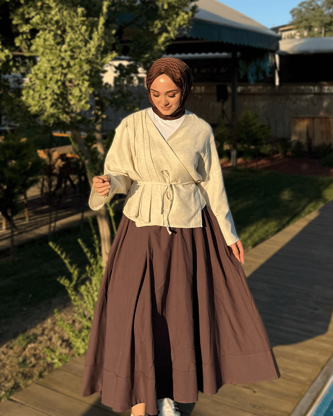 Mirelda Astarlı Kahverengi Etek