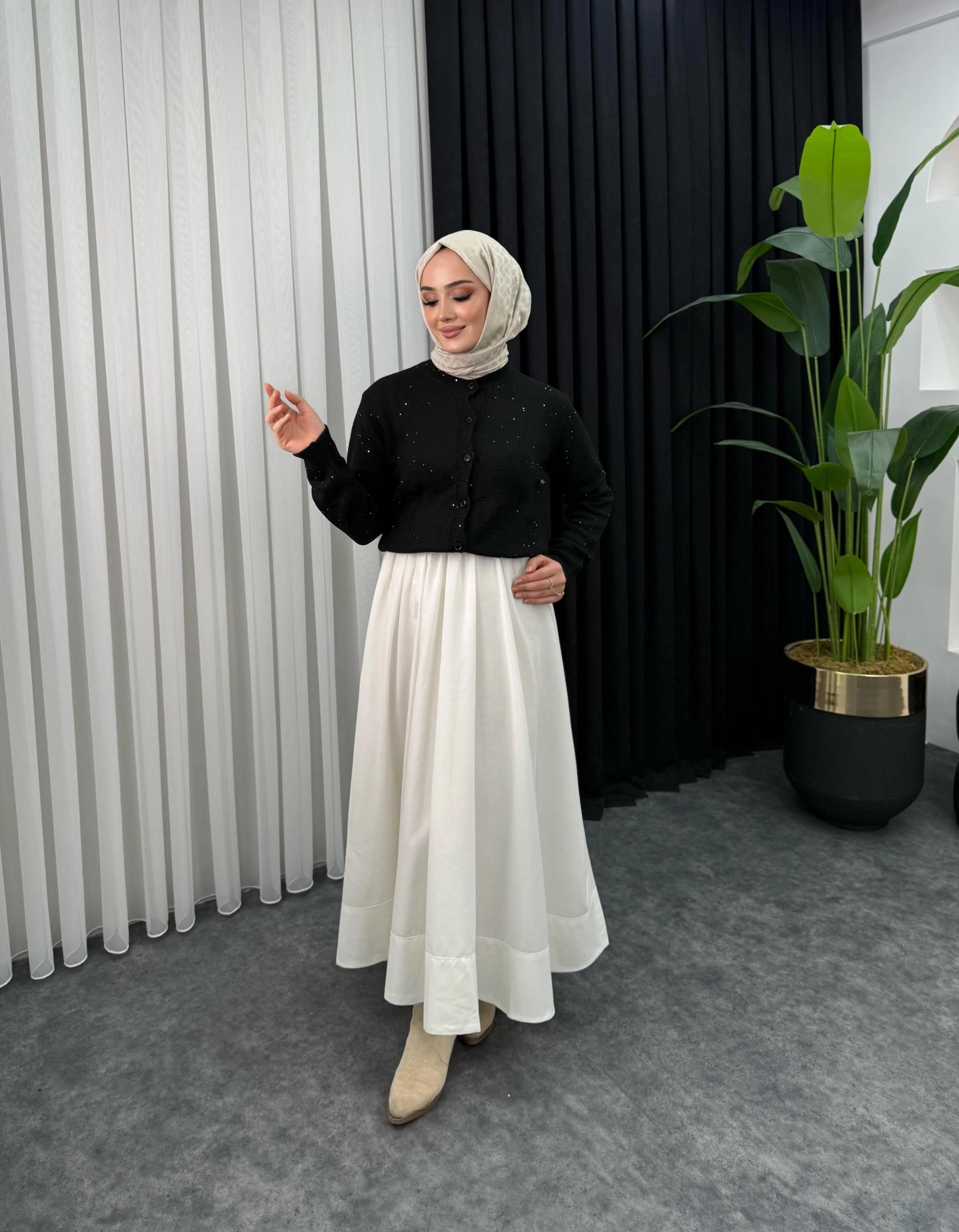 Mirelda Astarlı Etek