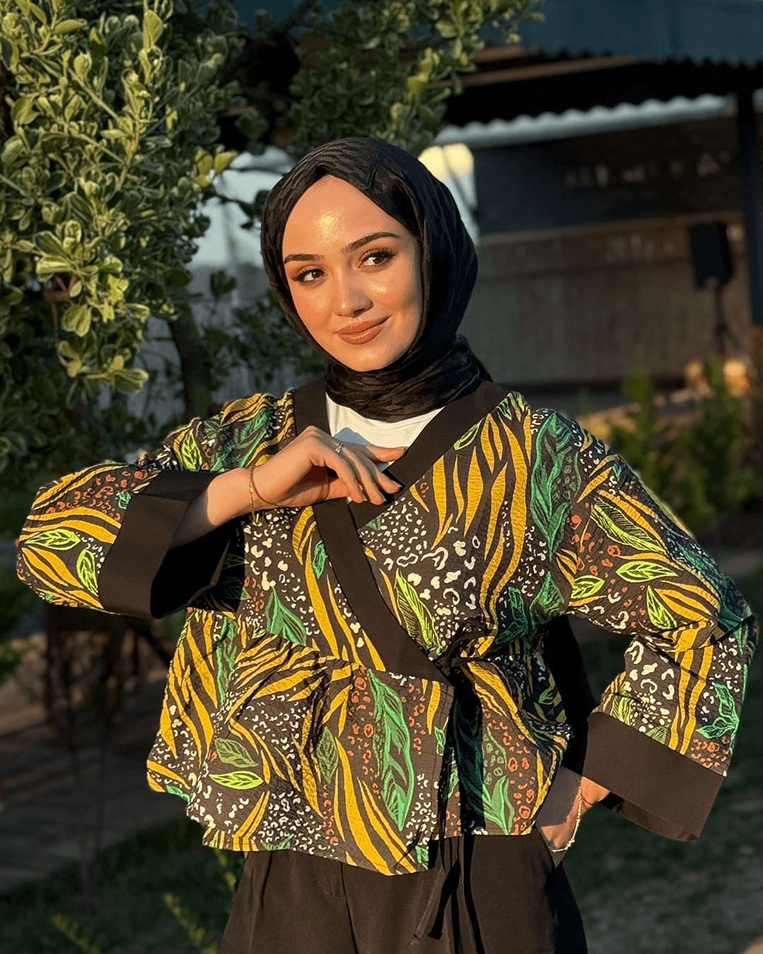 Zeyvara Kimono