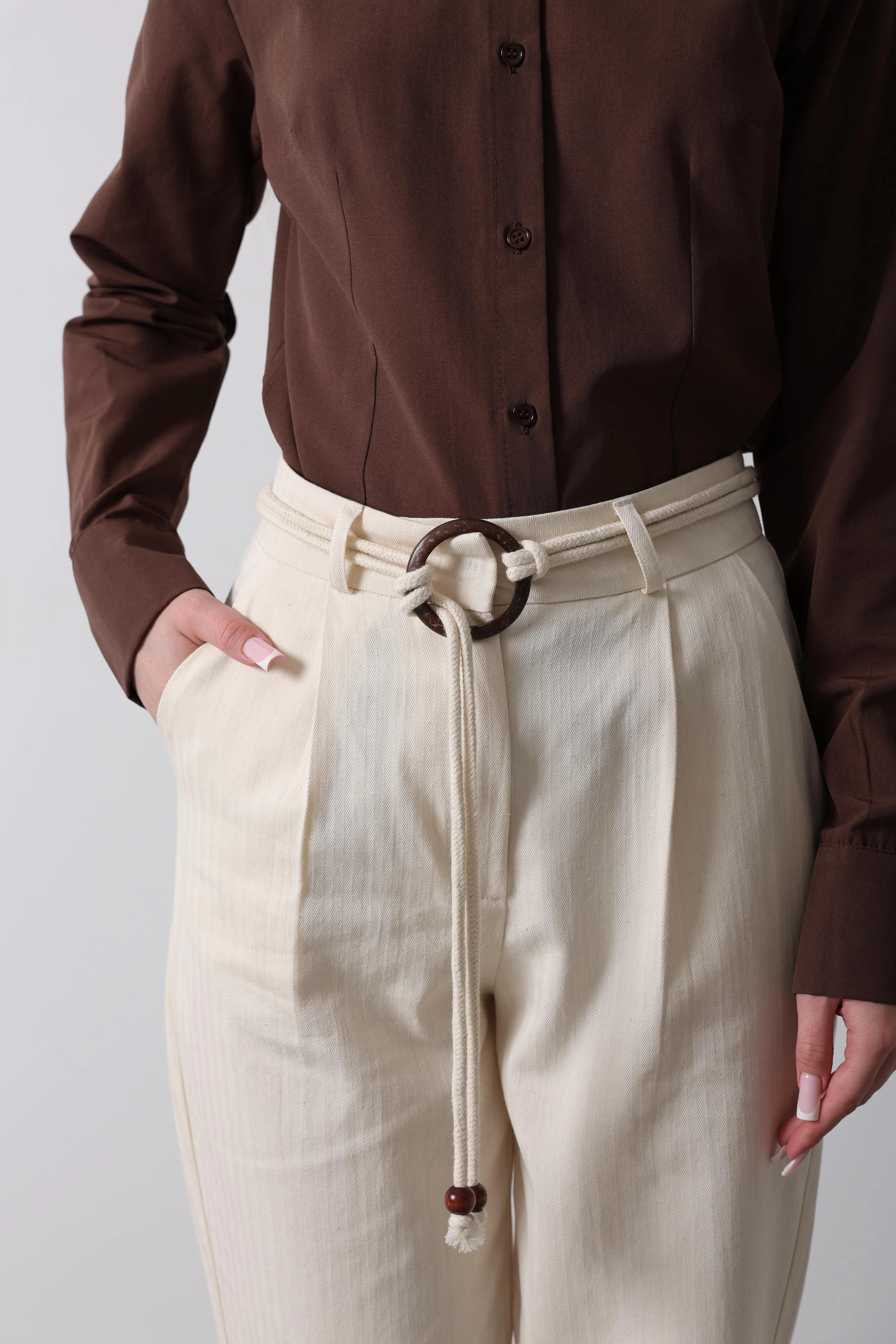 Ekru Renk Keten Kemerli Pantolon