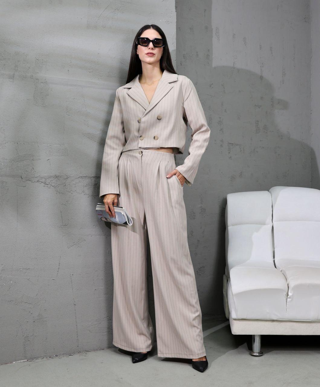 Bej Rengi Kısa Çizgili Ceket Pantolon Takım