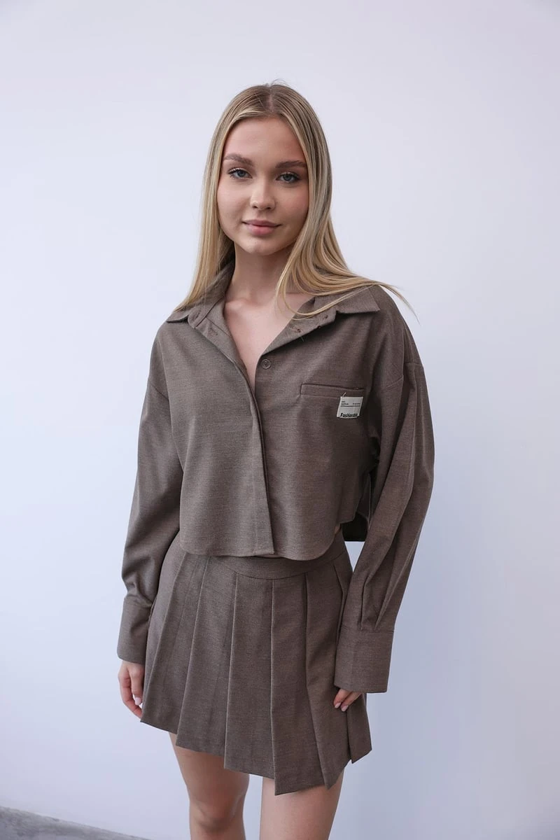 Kahve Gömlek Şort Etek Takım