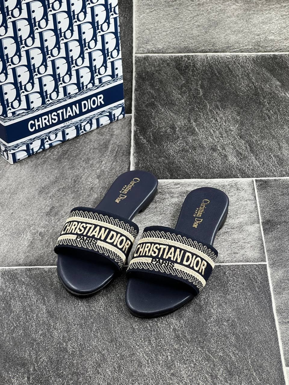Dior Terlik İTHAL