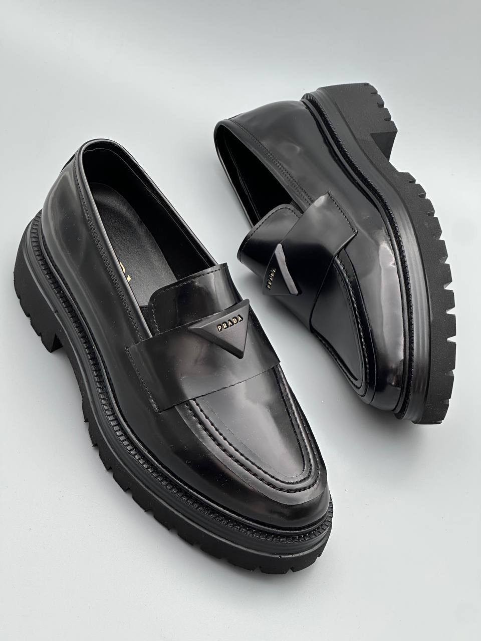 Prada Ayakkabı İTHAL