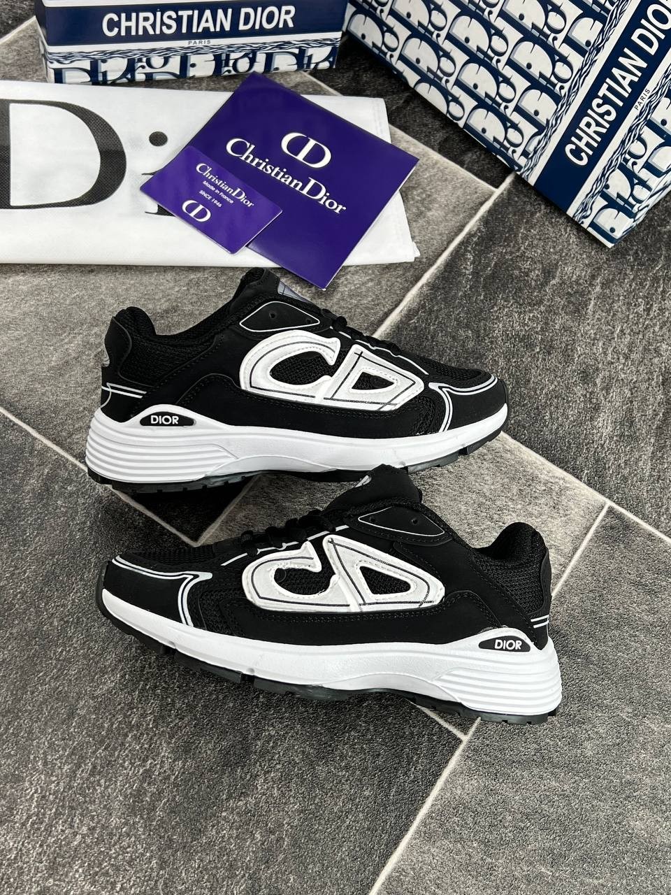 Christian Dior İTHAL