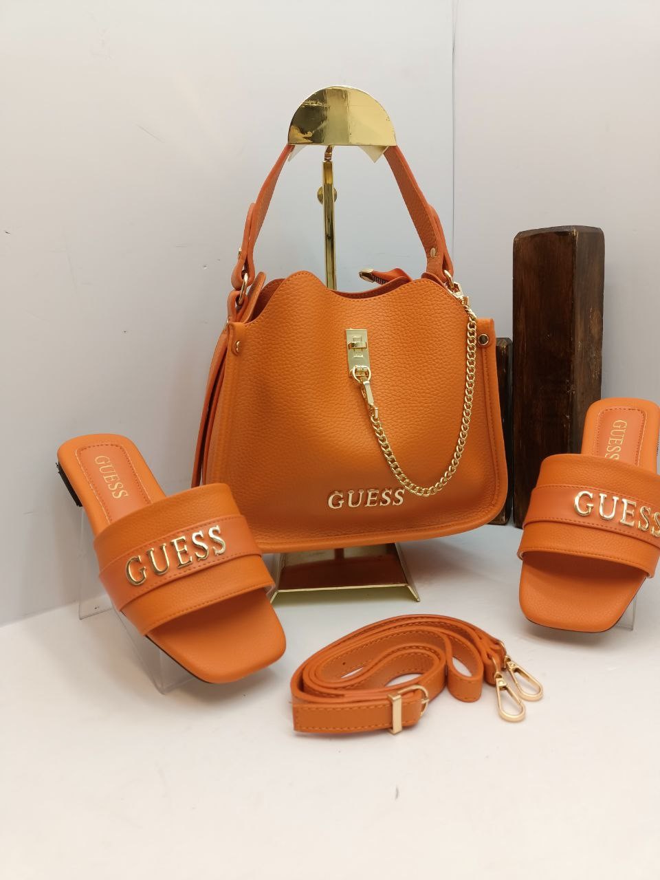 İthal Guess Çanta & Terlik Kombin