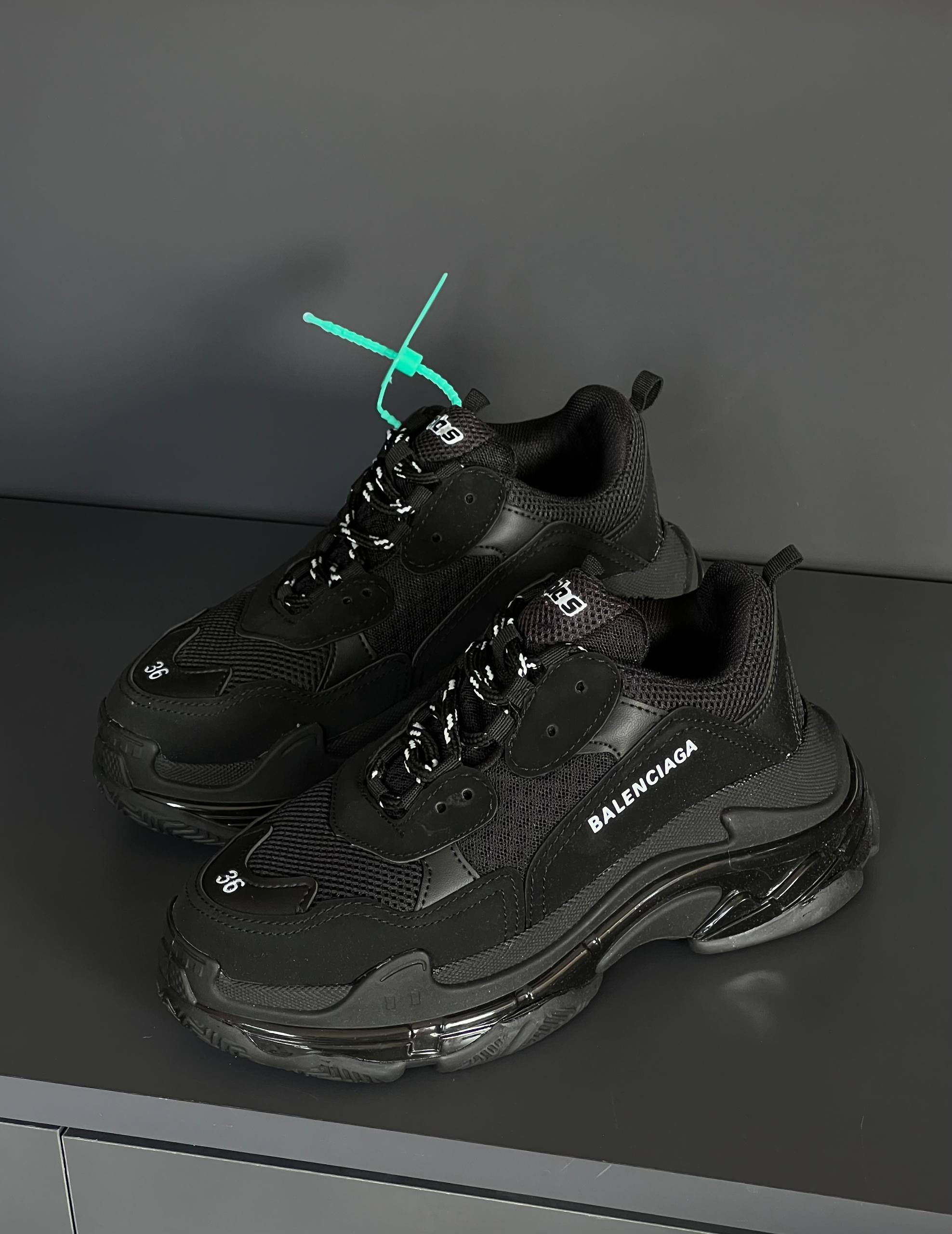 Balenciaga Ayakkabı İTHAL