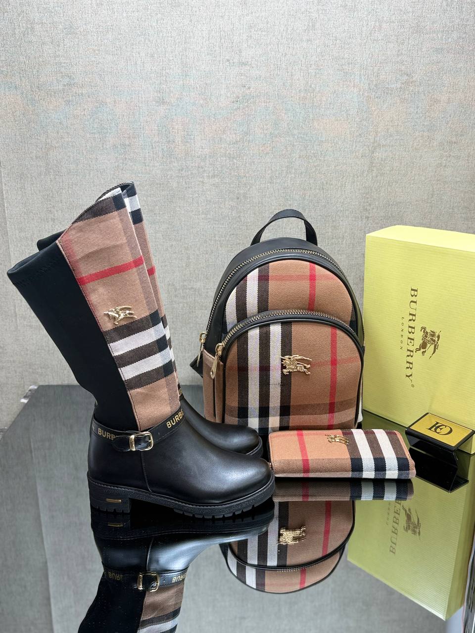BURBERRY  Çanta & Çizme Kombin + Cüzdan