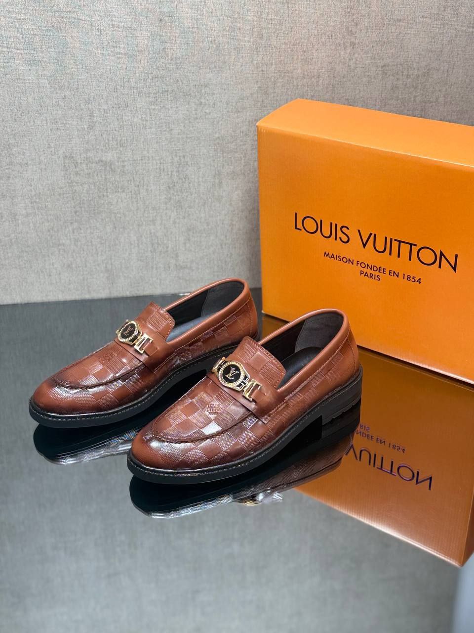 Louis Vuitton Ayakkabı İTHAL