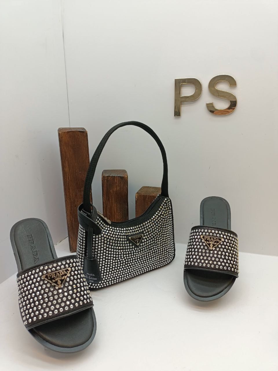 Prada Terlik & Çanta Kombin