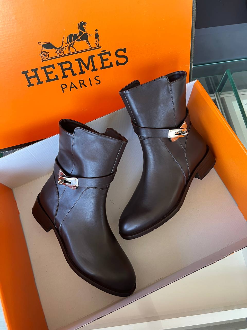 Hermes Ayakkabı İthal
