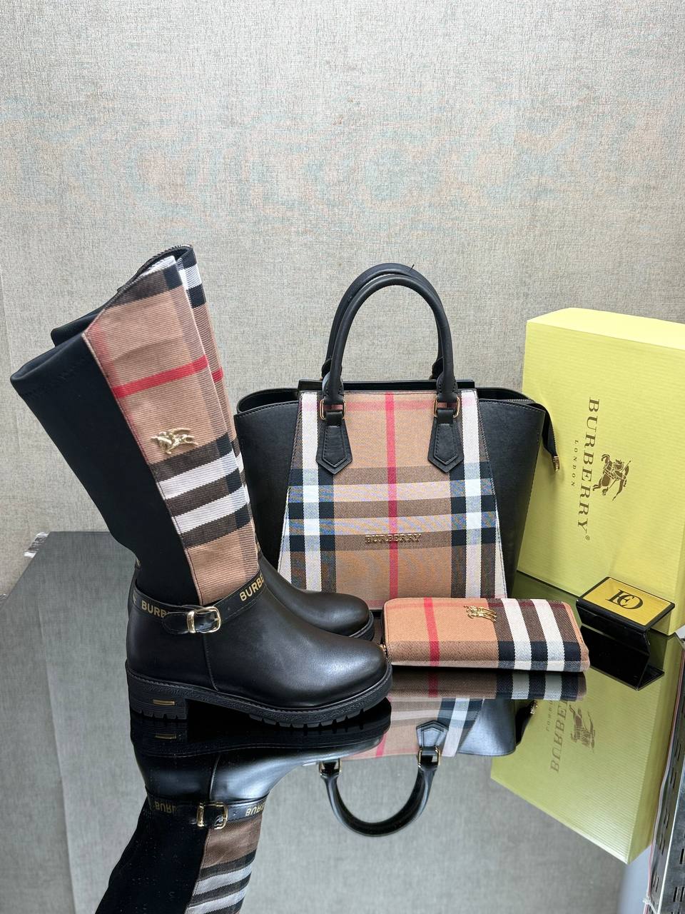 BURBERRY Çanta & Çizme Kombin + Cüzdan