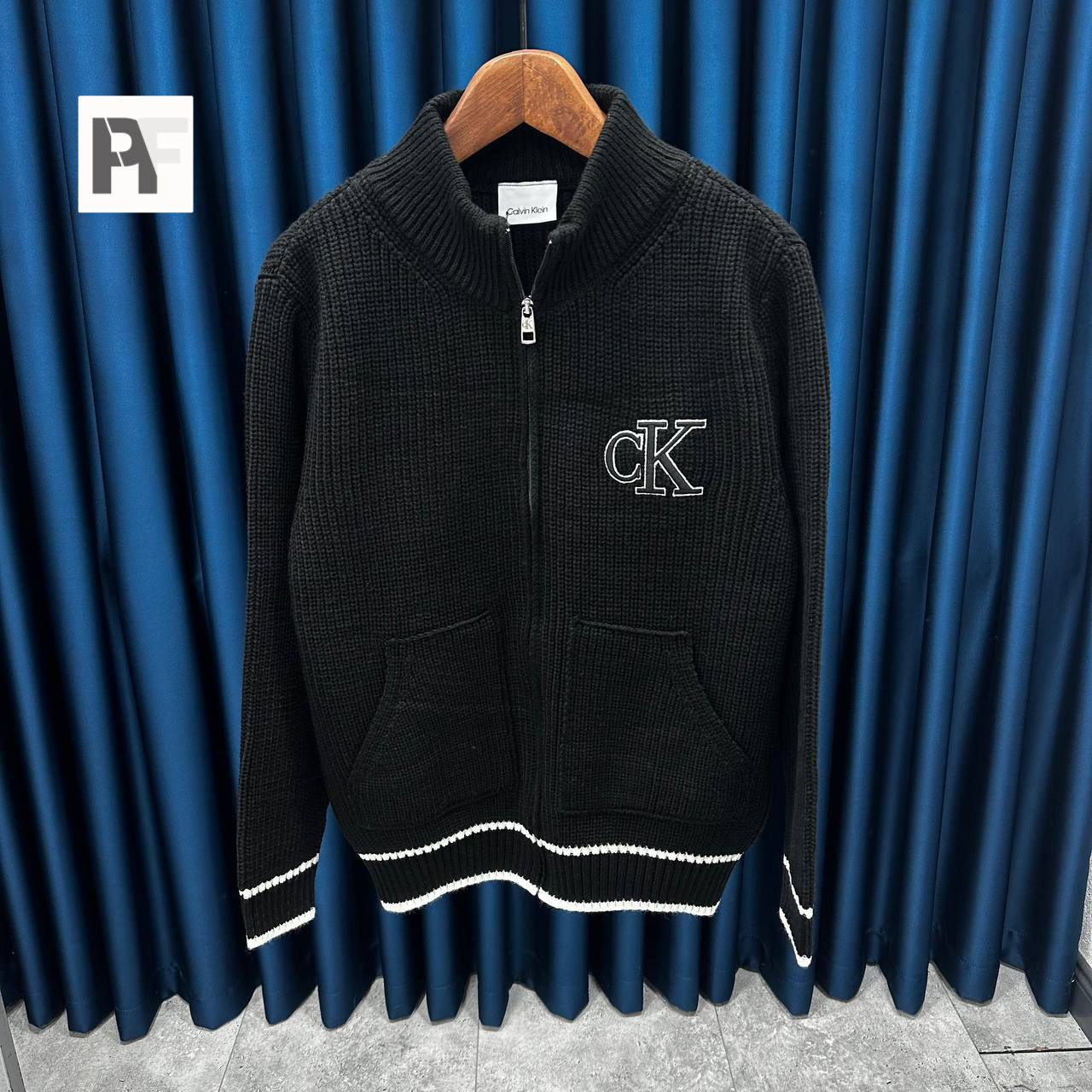 CALVİN KLEİN TRİKO HIRKA 