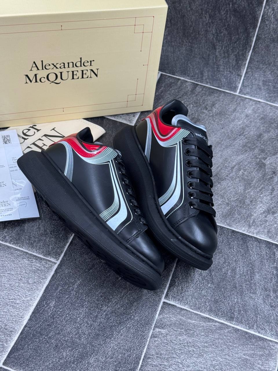 Alexander McQueen İTHAL