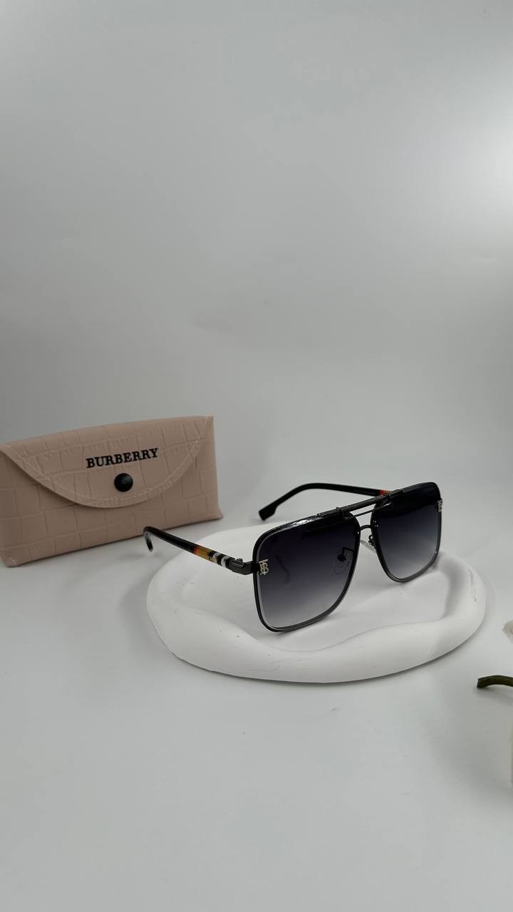  Burberry Güneş Gözlüğü 