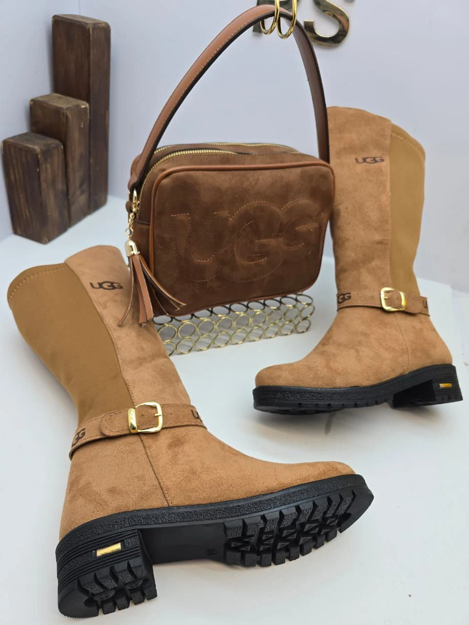UGG Çanta & Çizme Kombin