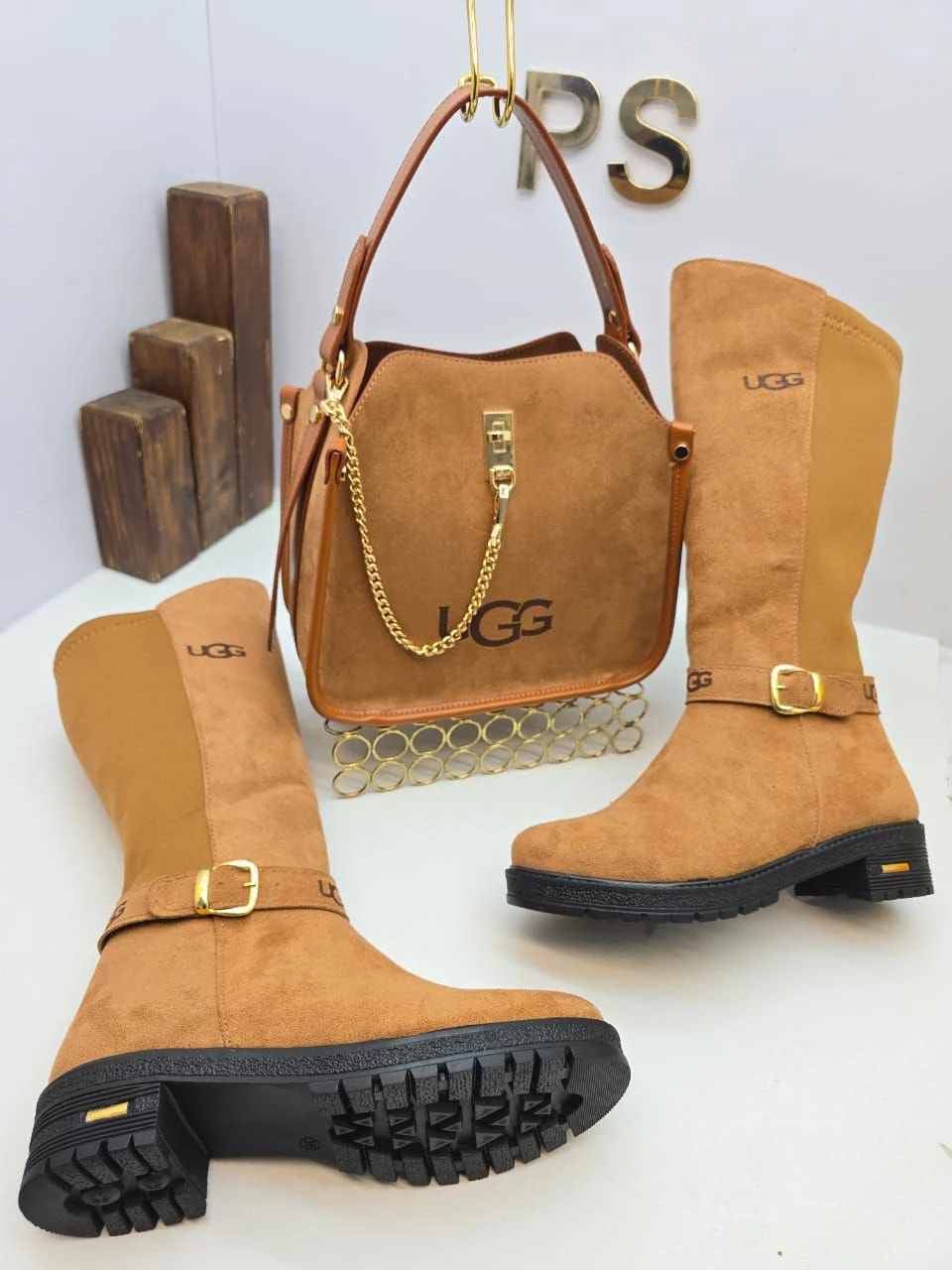 UGG Çanta & Çizme Kombin