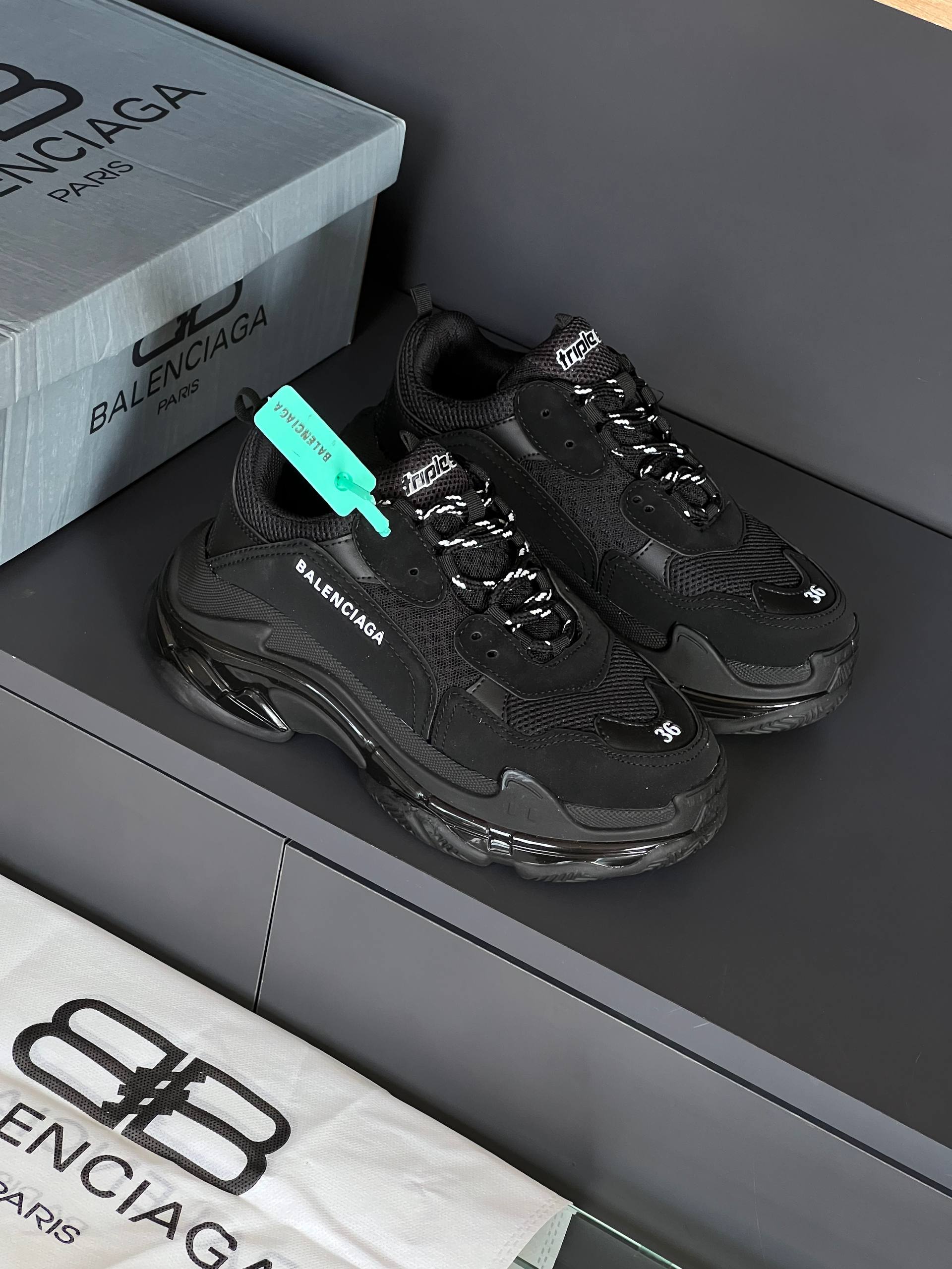 Balenciaga Ayakkabı İTHAL