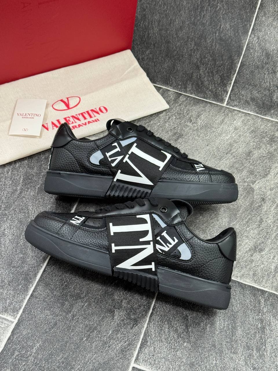 Valentino Ayakkabı İTHAL