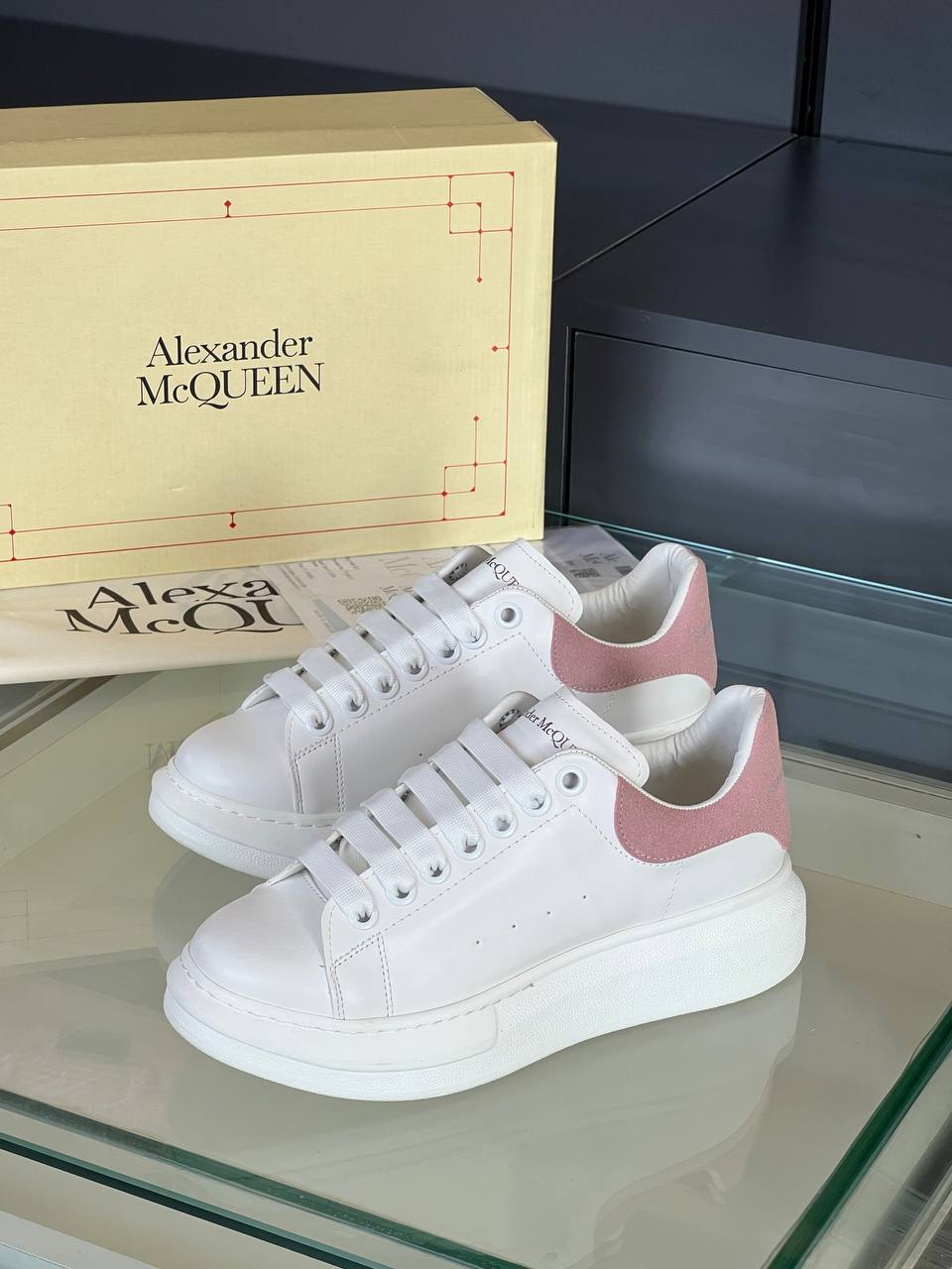 Alexander McQueen Ayakkabı İTHAL