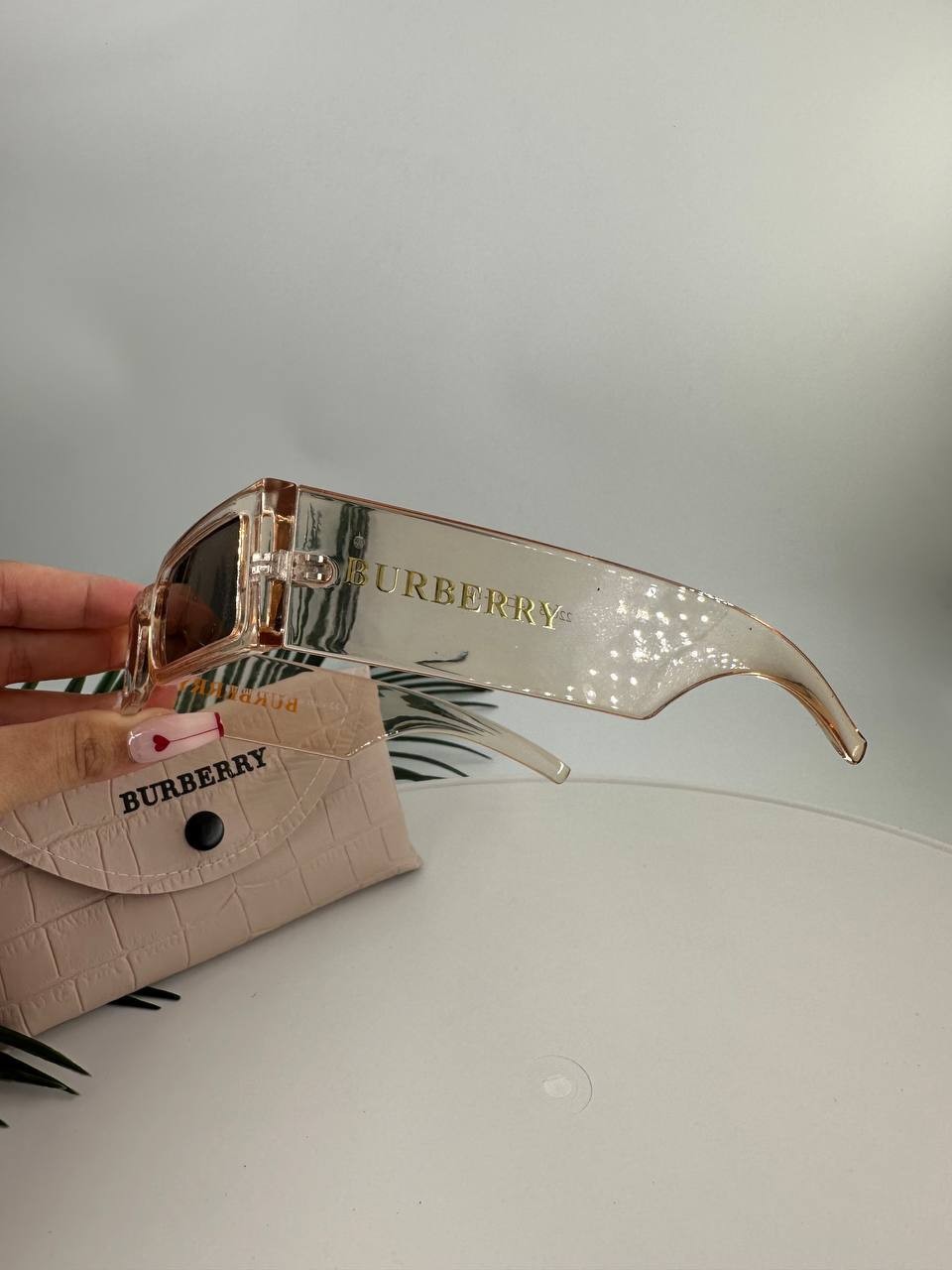 Burberry Güneş Gözlüğü