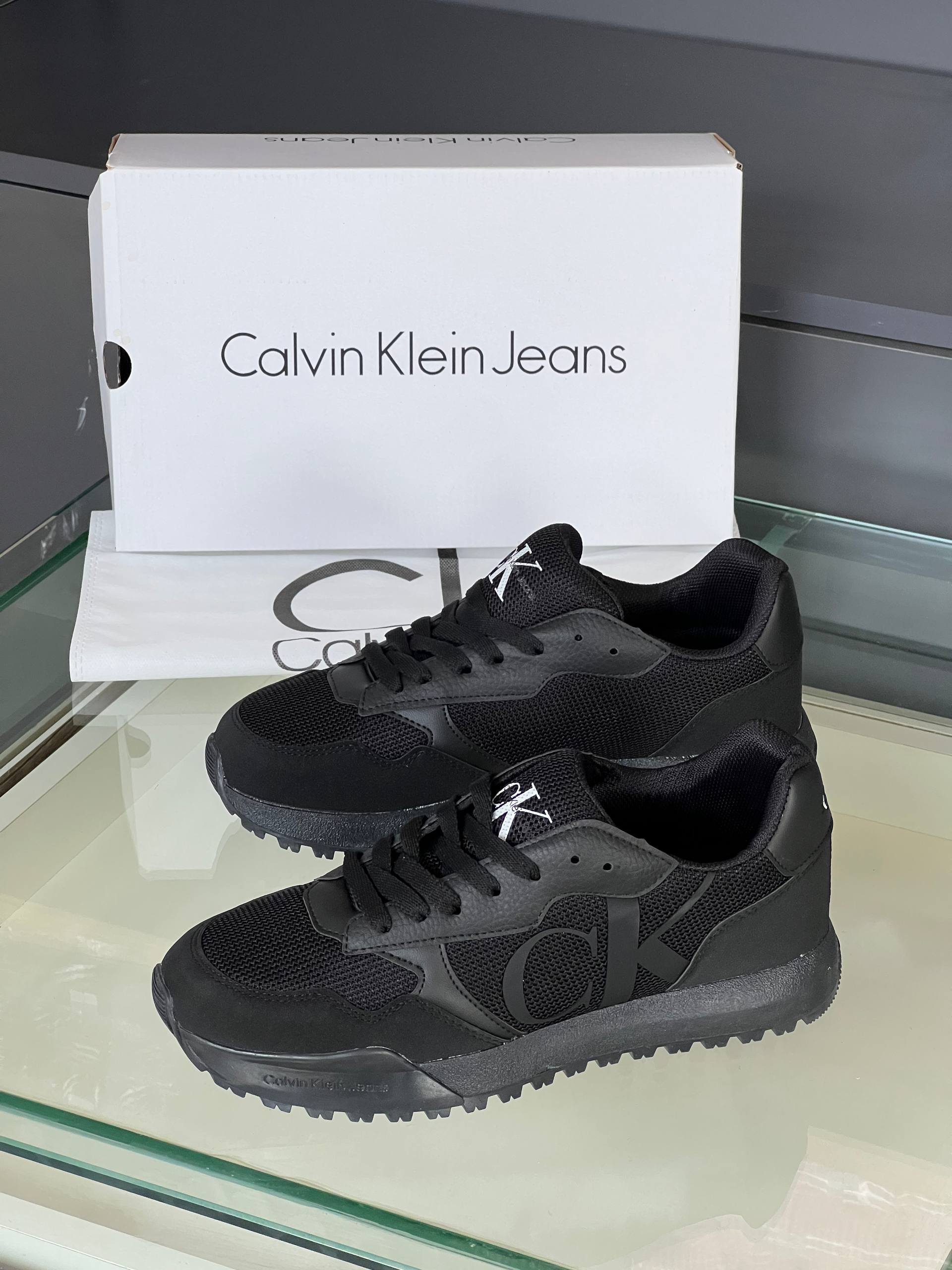 Calvin Klein Ayakkabı İTHAL