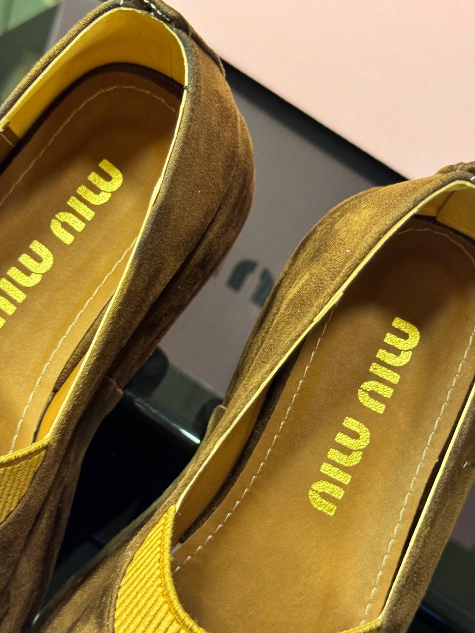 Miu Miu Babet