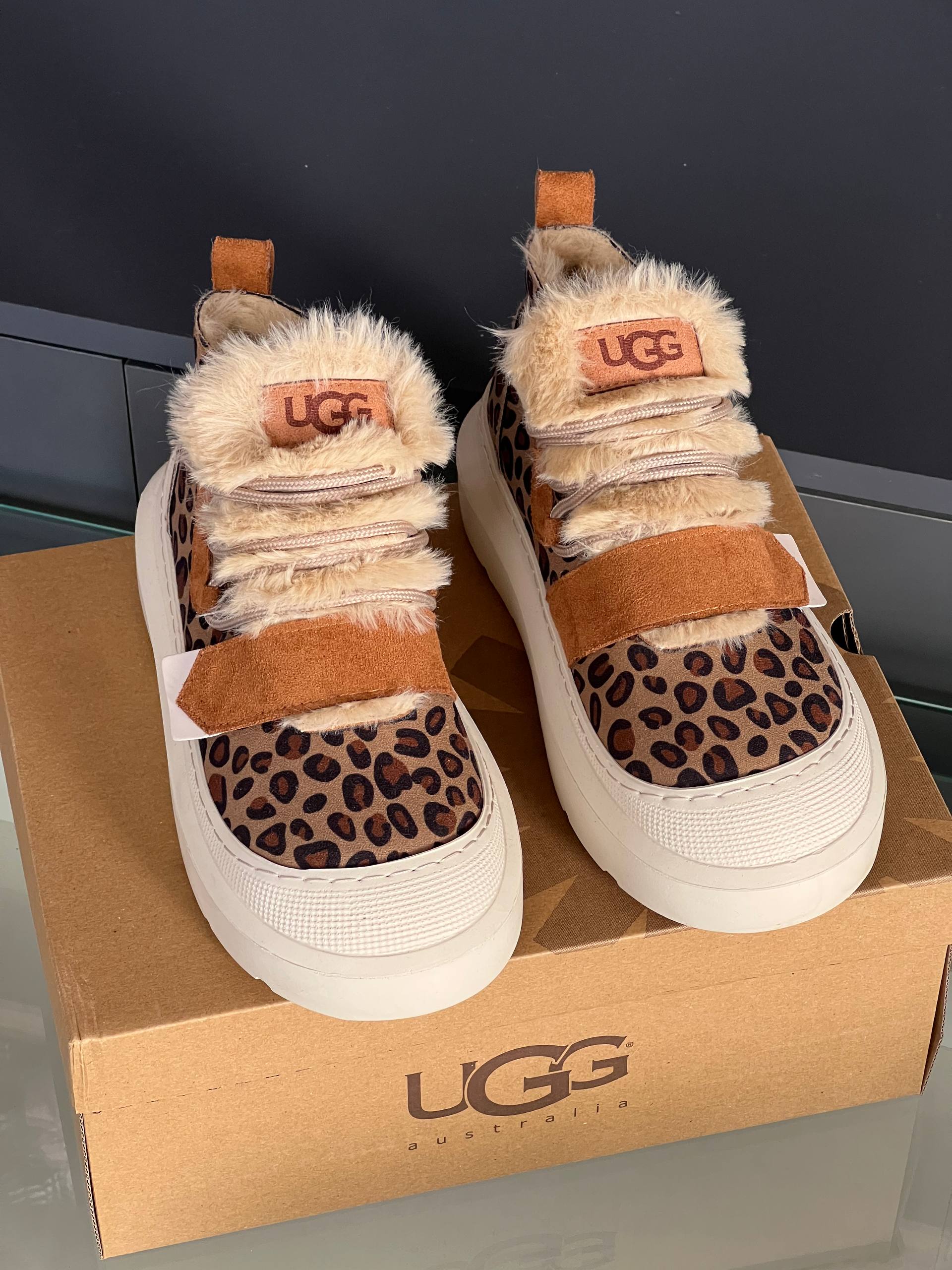 Ugg Ayakkabı 