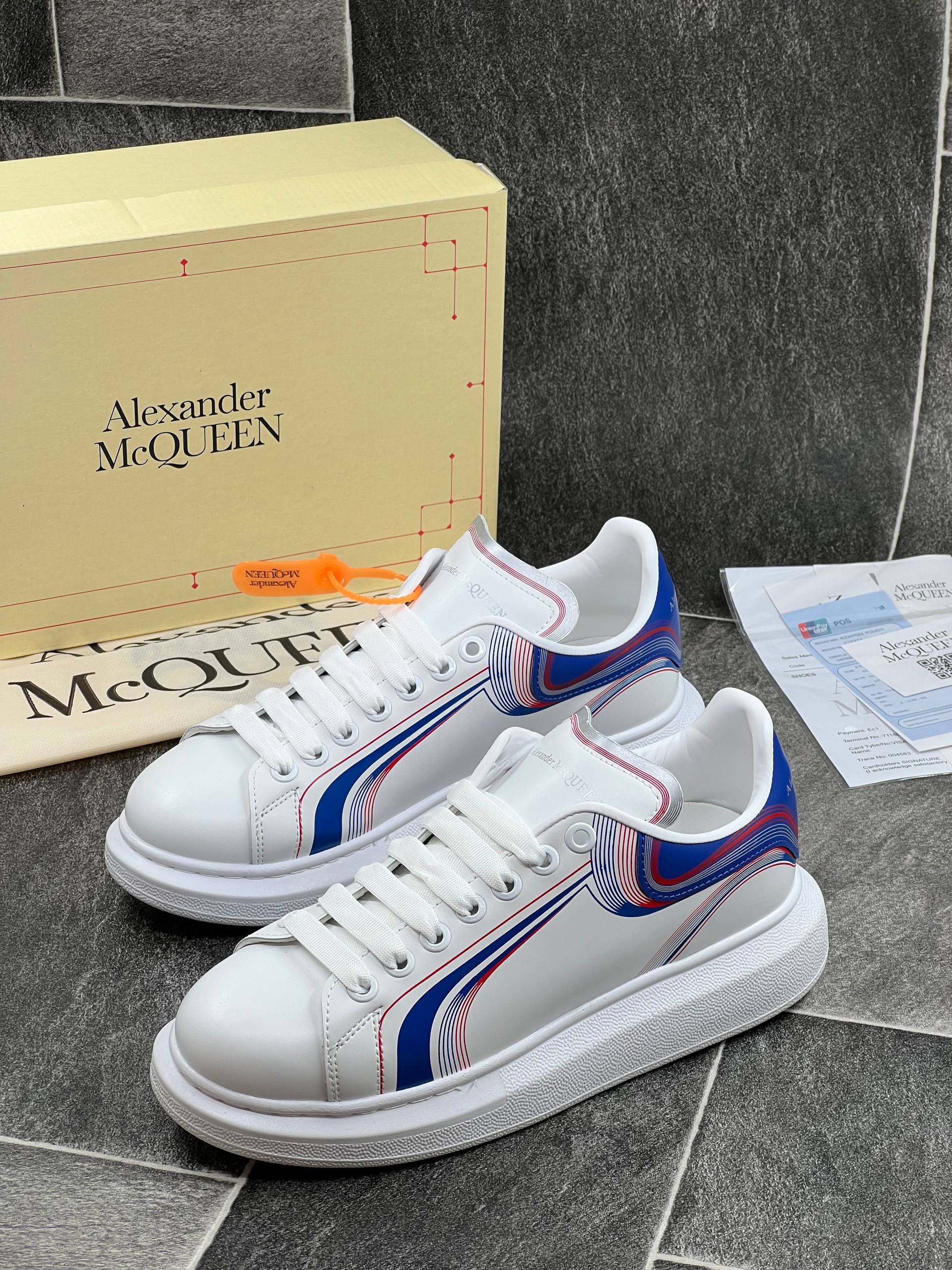 Alexander McQueen İTHAL