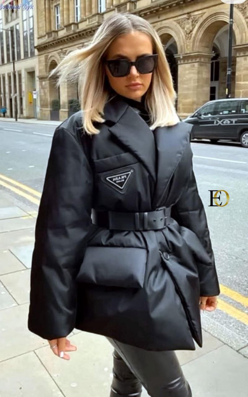 Prada Mont