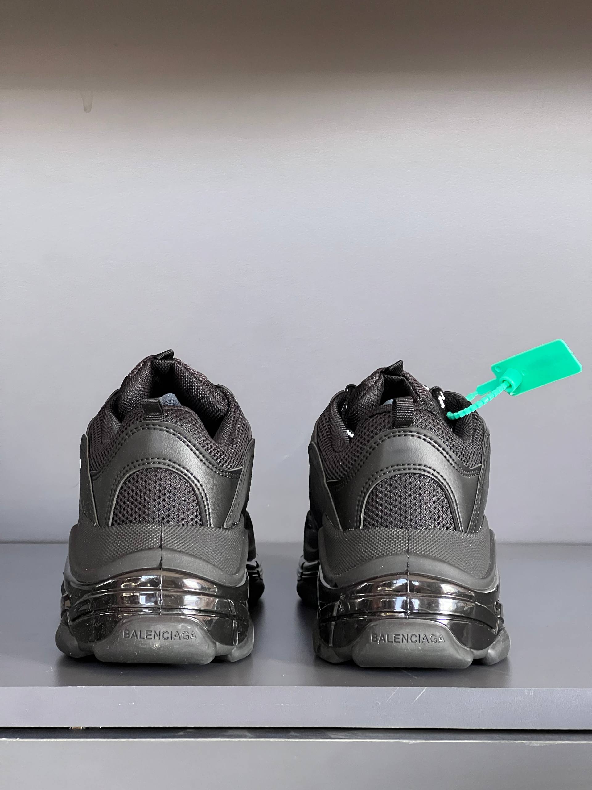 Balenciaga Ayakkabı İTHAL