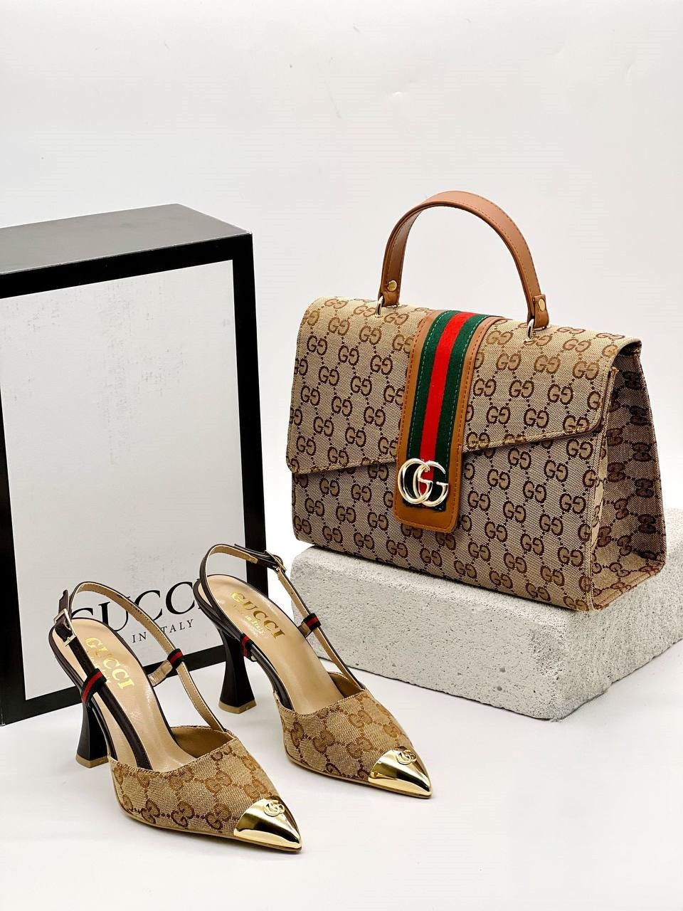 Gucci Ayakkabı Çanta Kombin