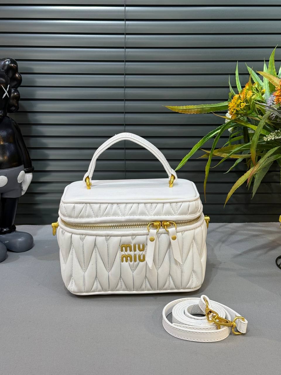 Miu Miu Çanta İTHAL