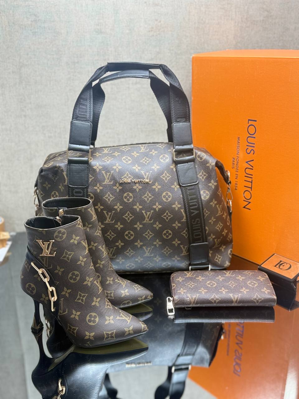 LOUIS VUITTON Çanta&Ayakkabı Kombin