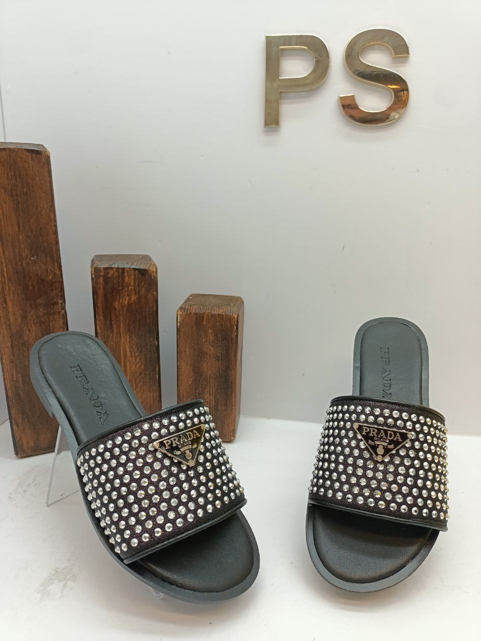 Prada Terlik İTHAL