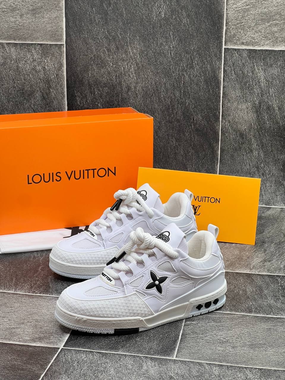 Louis Vuitton Ayakkabı İTHAL