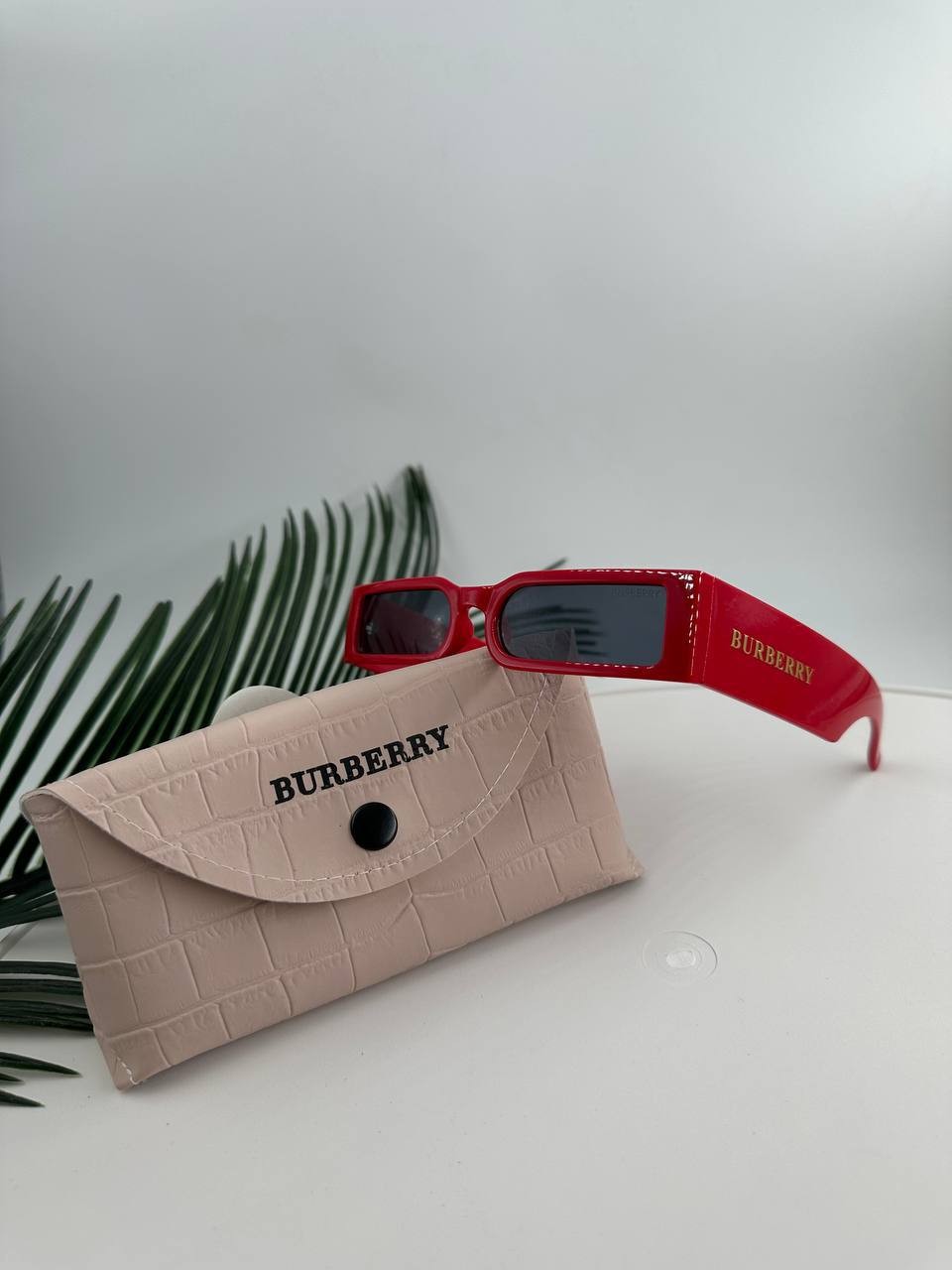 Burberry Güneş Gözlüğü