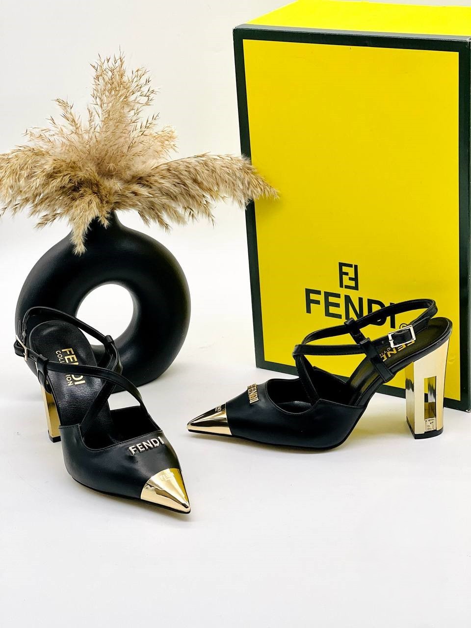 Fendi Çanta Ayakkabı Kombin