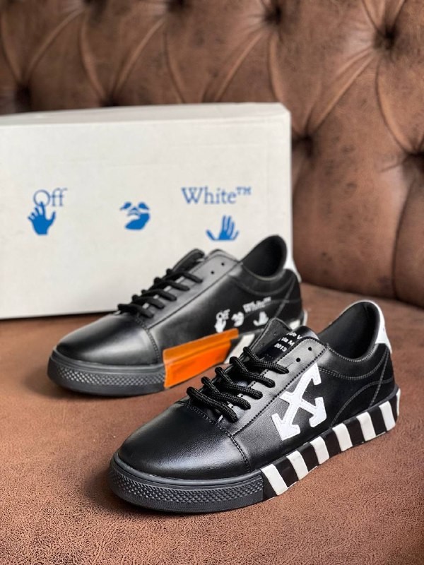 Off White İTHAL