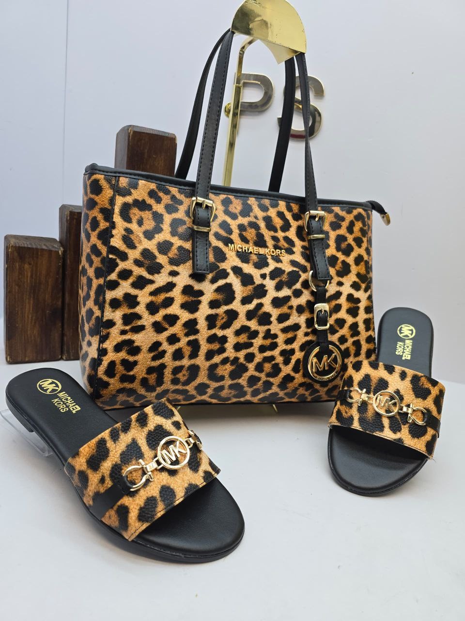 Michael Kors Çanta&Terlik İTHAL
