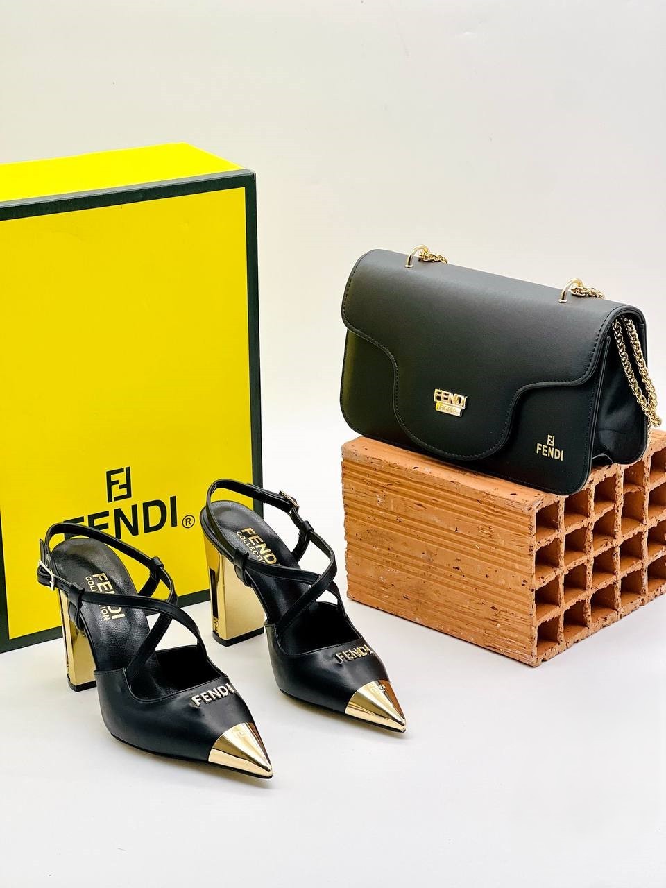 Fendi Çanta Ayakkabı Kombin