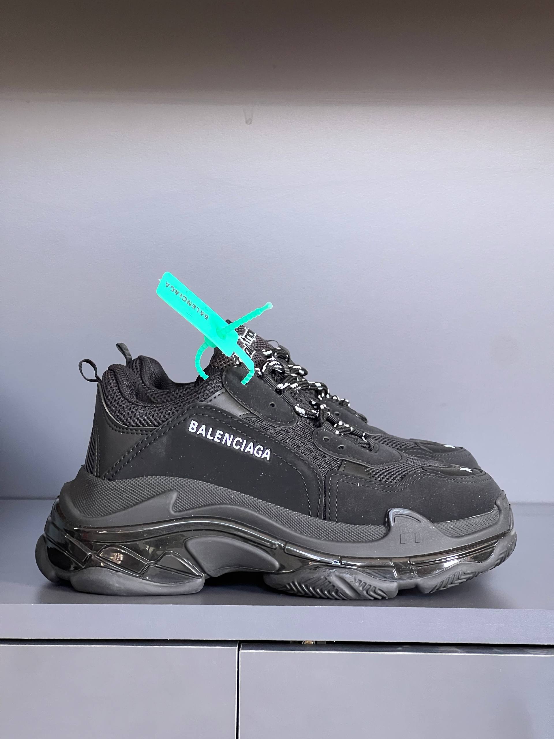 Balenciaga Ayakkabı İTHAL