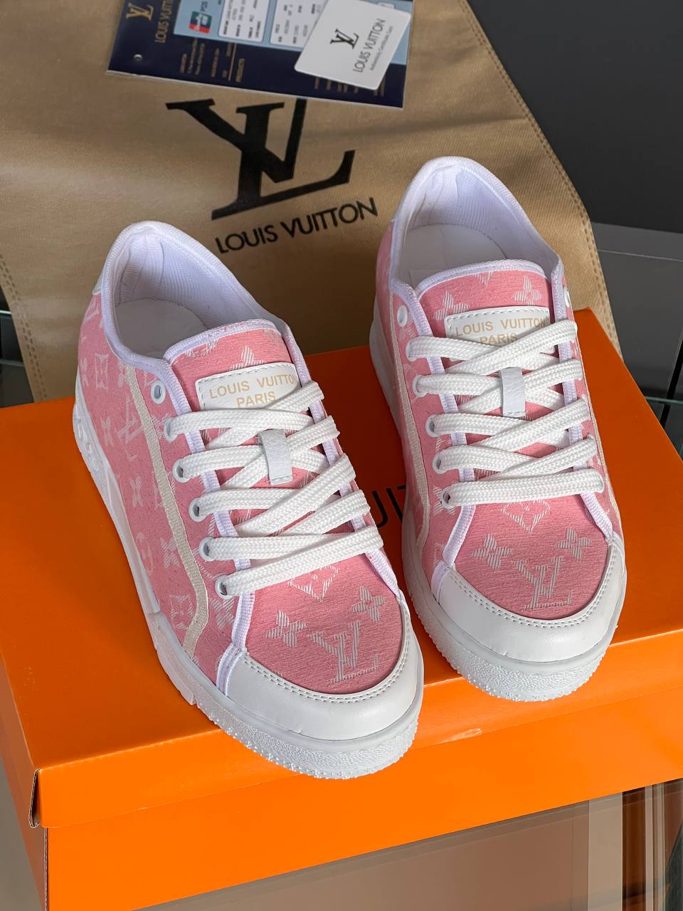 Louis Vuitton Ayakkabı İTHAL