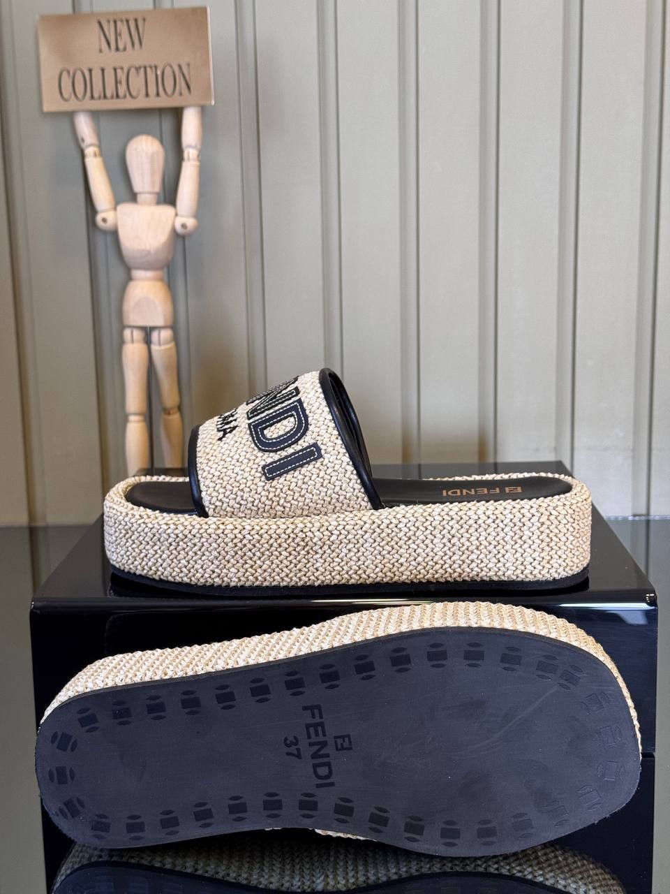 İthal Fendi Terlik