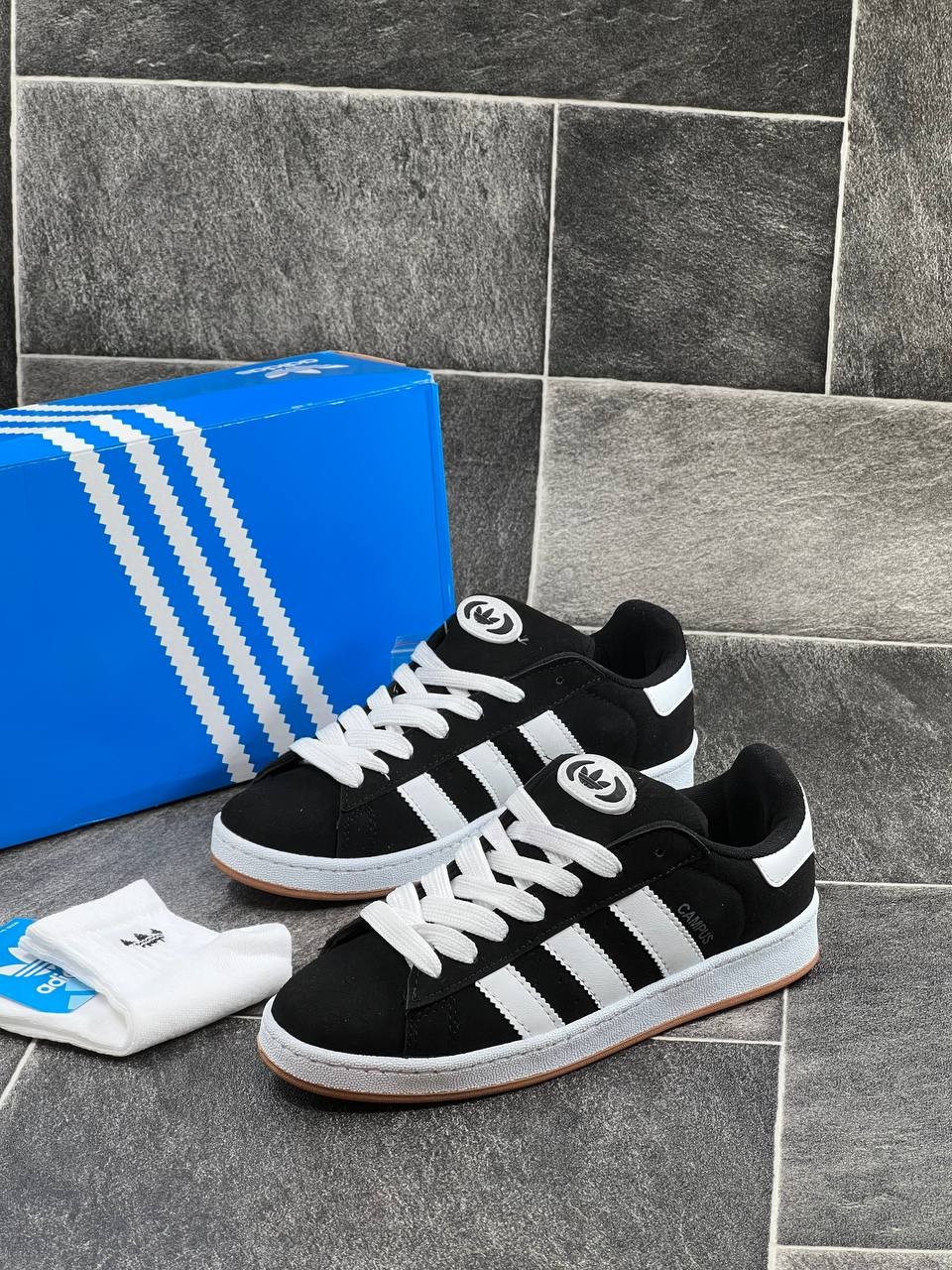 Adidas Campus