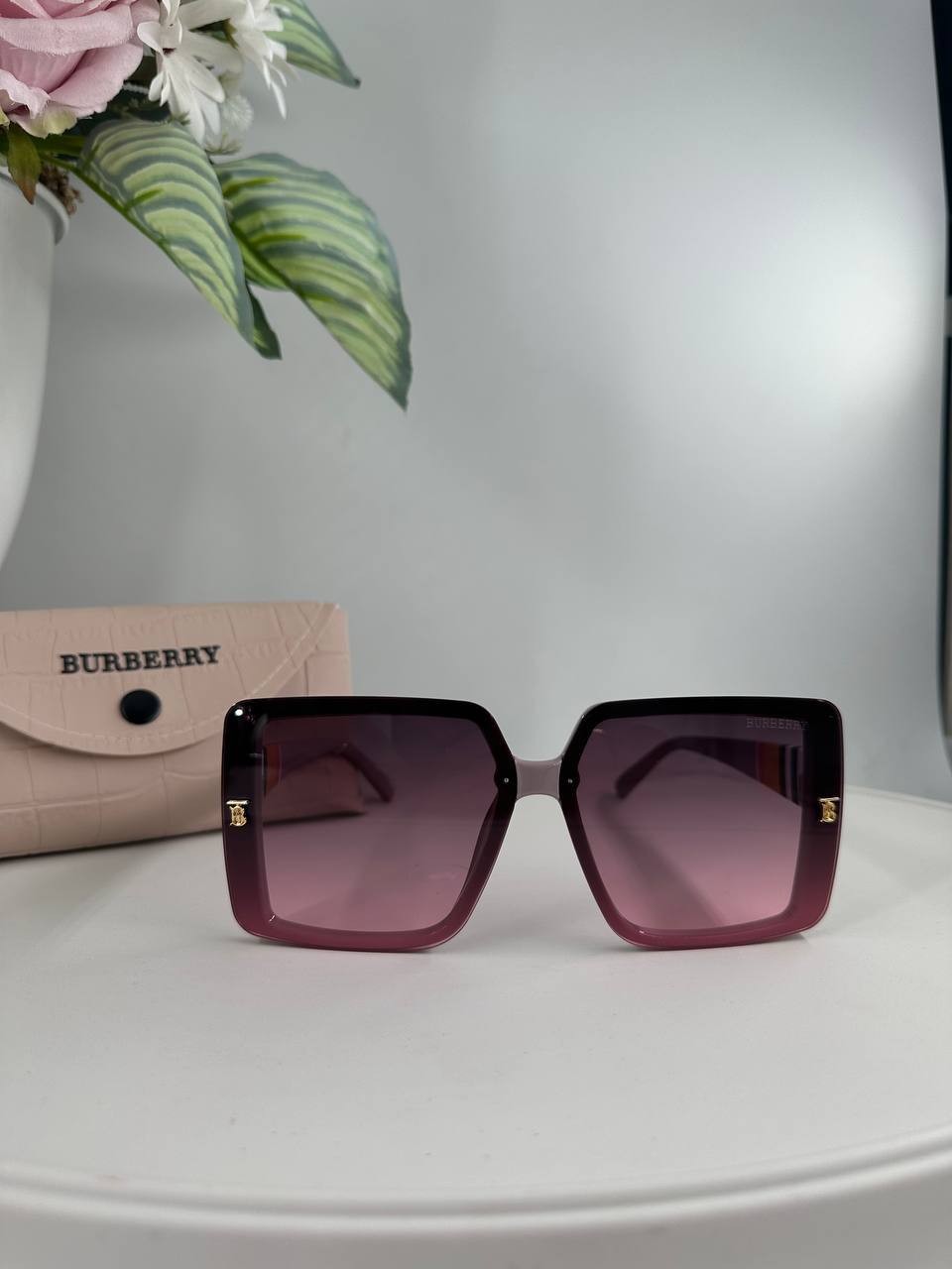  Burberry Güneş Gözlüğü 